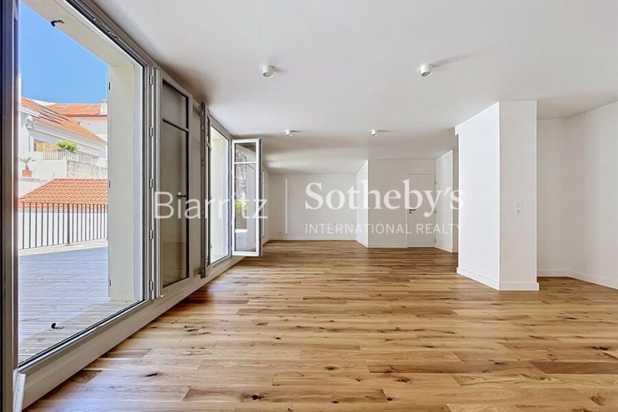 Appartement à vendre à Biarritz — Vue parc — photo 8
