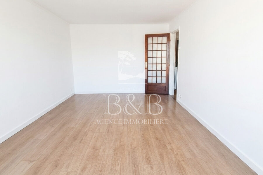 Appartement à vendre à Saint-raphaël