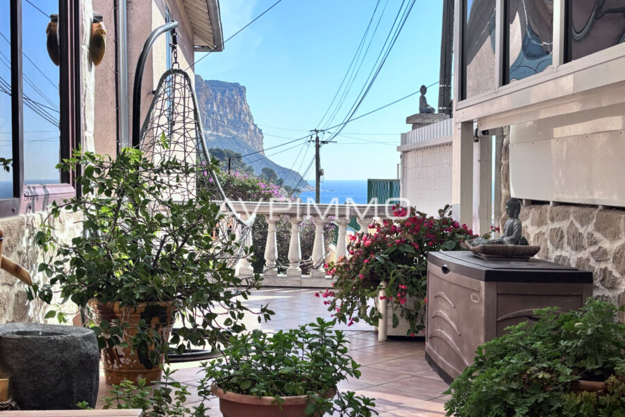 Maison à vendre à Cassis — Vue mer — photo 1