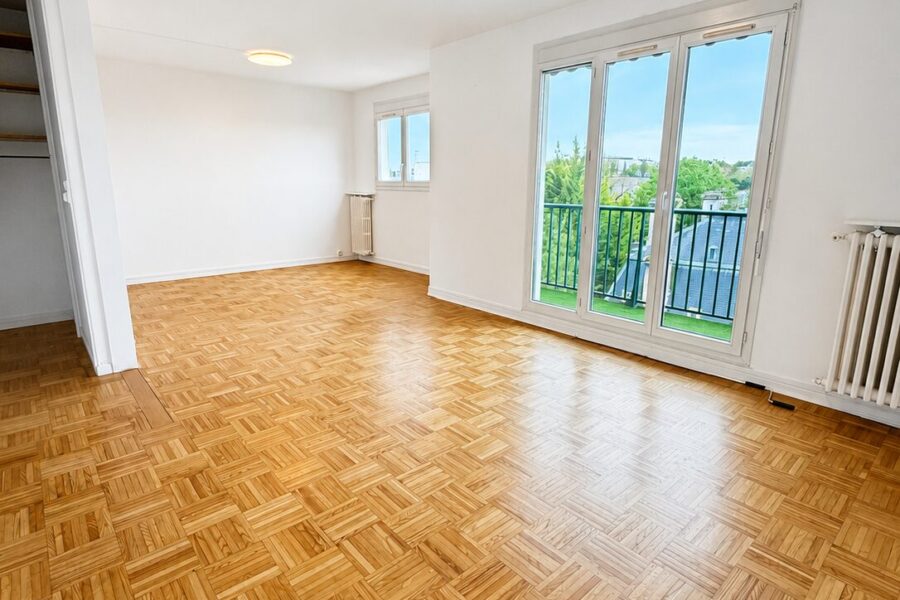 Appartement à vendre à Reims — Vue sur la ville — photo 5