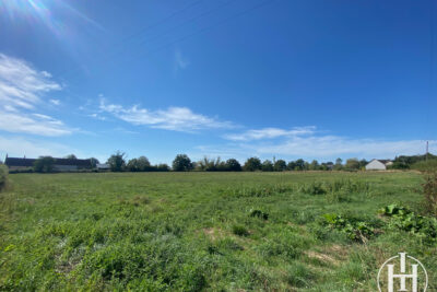 Terrain à vendre à Ainay-le-château