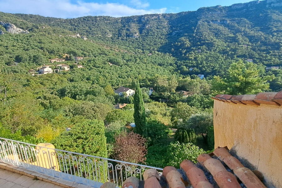 Maison à vendre à Mimet — Vue nature — photo 1