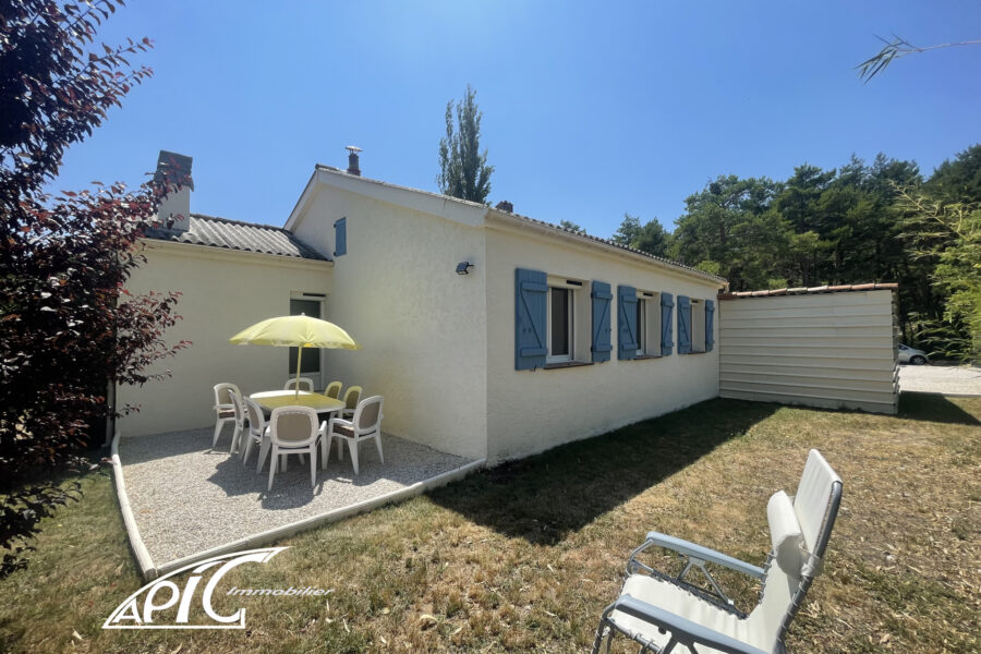Maison à vendre à Peyroules — Vue montagne — photo 10