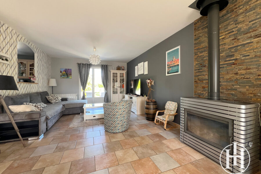 Maison à vendre à Farges-allichamps — Vue dégagée — photo 5