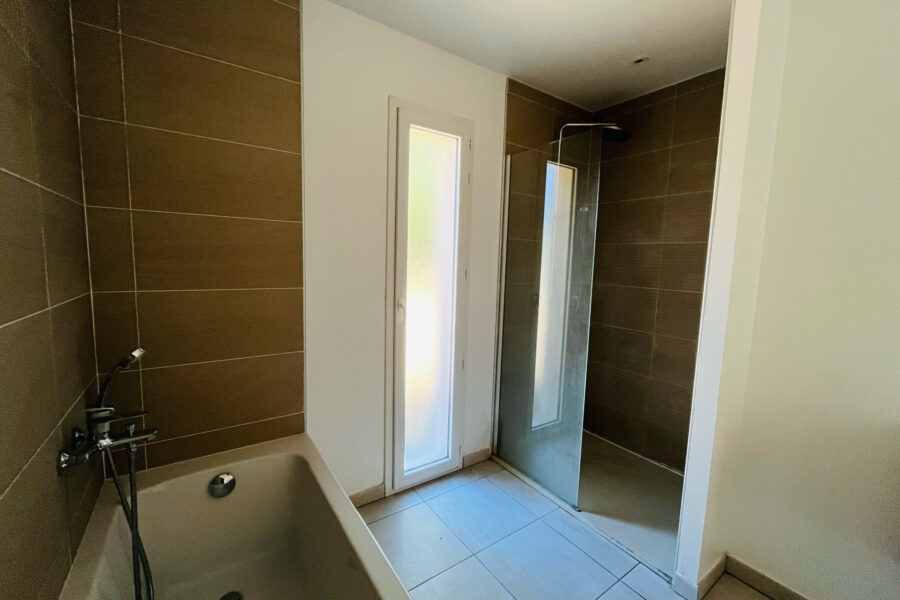 Maison à vendre à Luxé