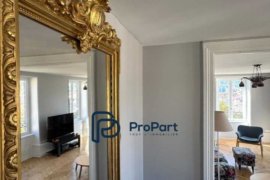 Appartement à vendre à Clermont-ferrand — Vue sur la ville — photo 5