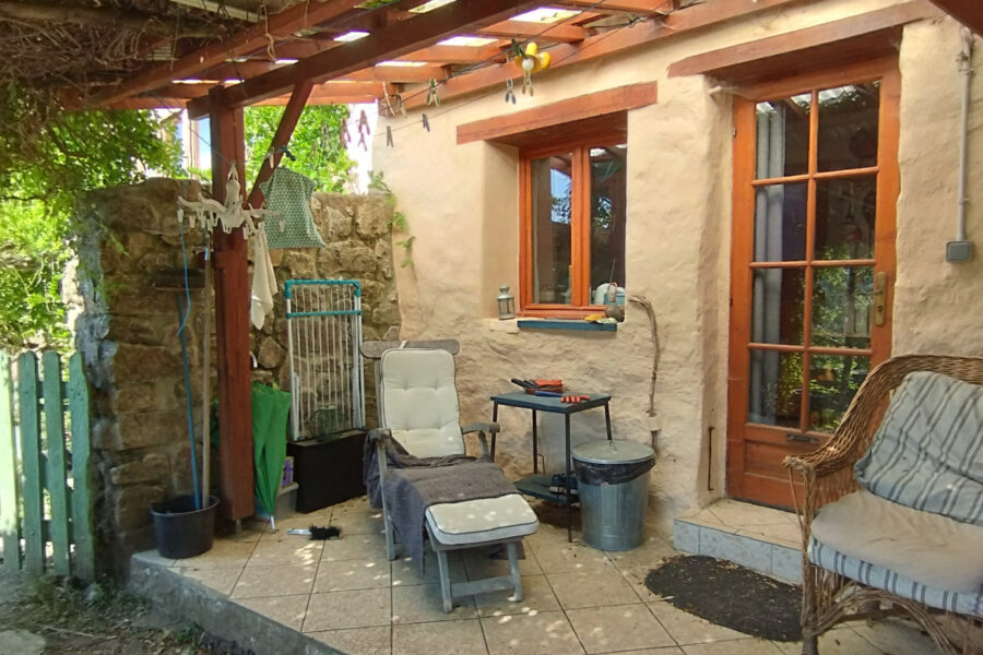 Maison à vendre à Nonières