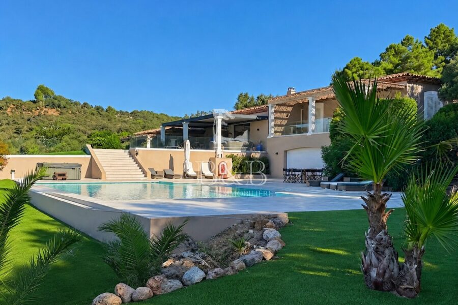 Maison à vendre à La croix-valmer — Vue mer — photo 2