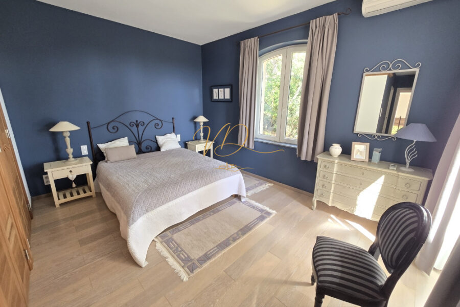 Maison à vendre à La croix-valmer — Vue mer — photo 7