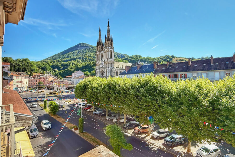 Appartement à vendre à Voiron — Vue montagne — photo 2