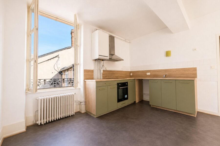 Appartement à louer à Autun — Vue nature — photo 2