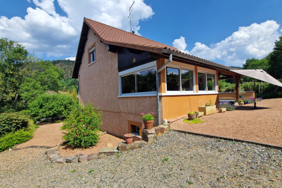 Maison à vendre à Ris