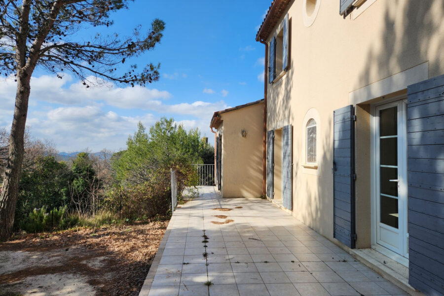 Maison à vendre à Mérindol-les-oliviers — Vue montagne — photo 18