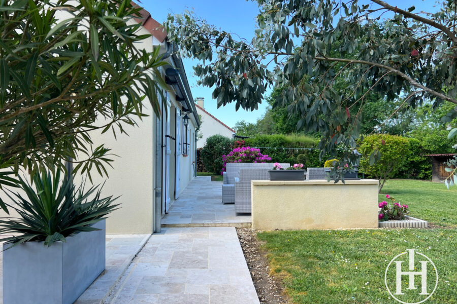 Maison à vendre à Farges-allichamps — Vue dégagée — photo 16