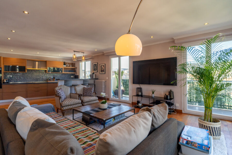 Appartement à vendre à Nice — Vue sur la ville — photo 4