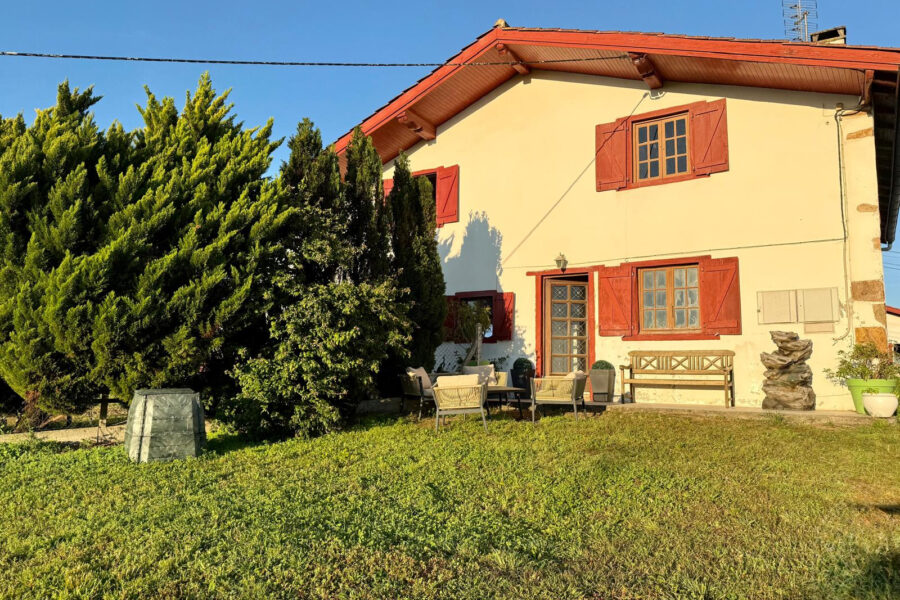 Maison à vendre à Hasparren