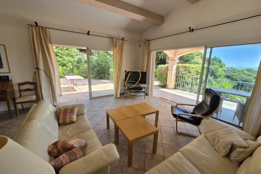 Maison à vendre à La croix-valmer — Vue mer — photo 5