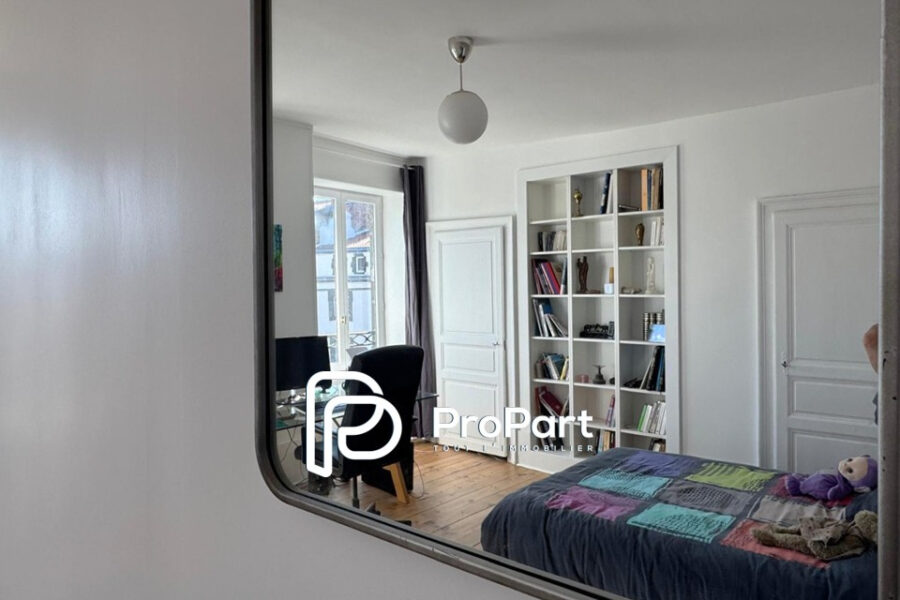 Appartement à vendre à Clermont-ferrand — Vue sur la ville — photo 8