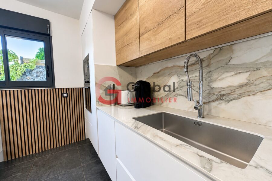Maison à vendre à Saint-leu — Vue mer — photo 7