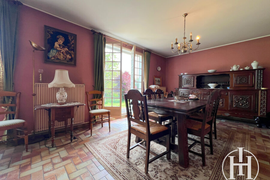 Maison à vendre à Ainay-le-château — Vue nature — photo 5