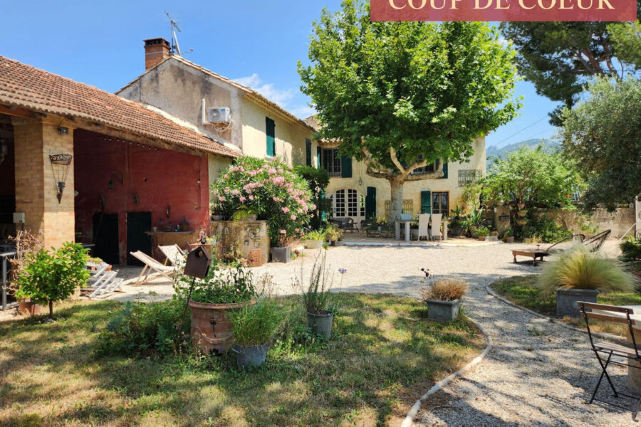 Maison à vendre à Vacqueyras — Vue vignes — photo 5