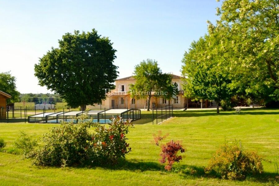 Maison à vendre à Périssac — Vue vignes — photo 2