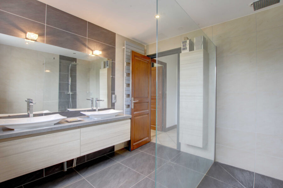 Maison à vendre à Entrelacs — Vue montagne — photo 11