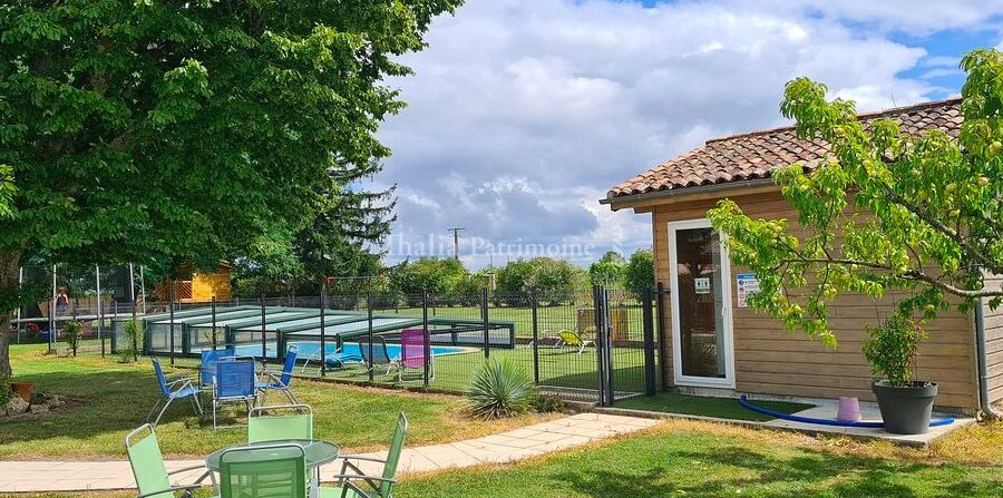 Maison à vendre à Périssac — Vue vignes — photo 6