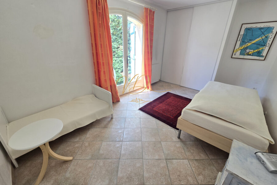 Maison à vendre à La croix-valmer — Vue mer — photo 17