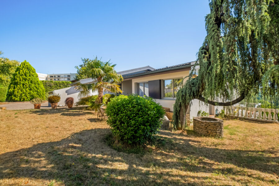 Maison à vendre à Caluire-et-cuire — Vue nature — photo 2