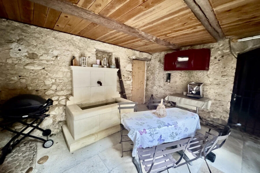 Maison à vendre à Saint-victor-la-coste