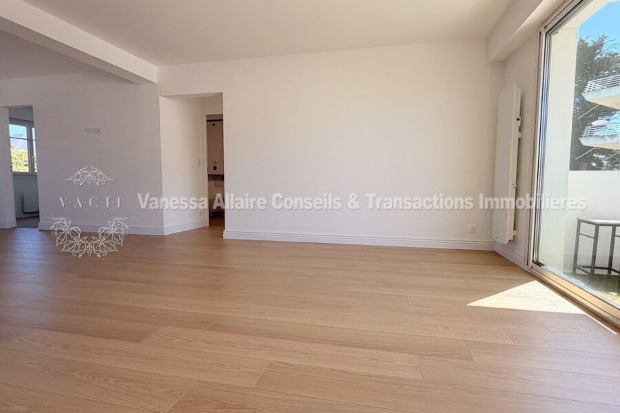 Appartement à vendre à La baule-escoublac — Vue sur la ville — photo 4