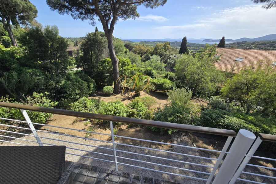 Maison à vendre à La croix-valmer — Vue mer — photo 13