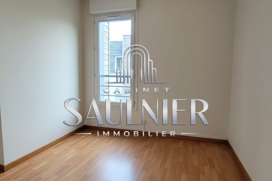 Appartement à vendre à Tours — Vue sur la ville — photo 5