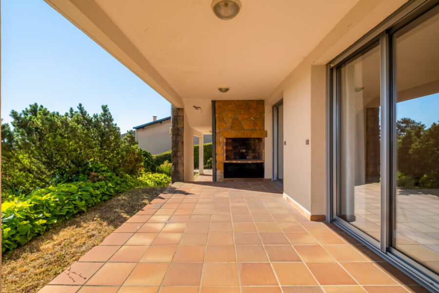 Maison à vendre à Caluire-et-cuire — Vue nature — photo 12