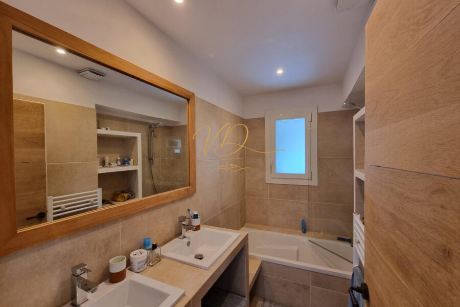 Maison à vendre à La croix-valmer — Vue mer — photo 11