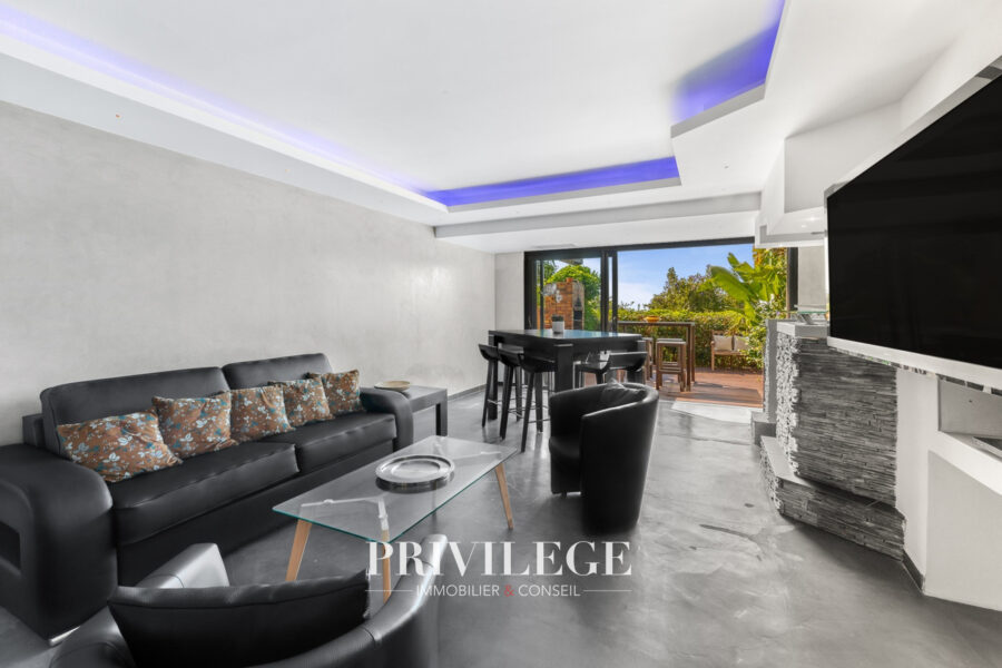 Appartement à vendre à Vallauris — Vue mer — photo 4