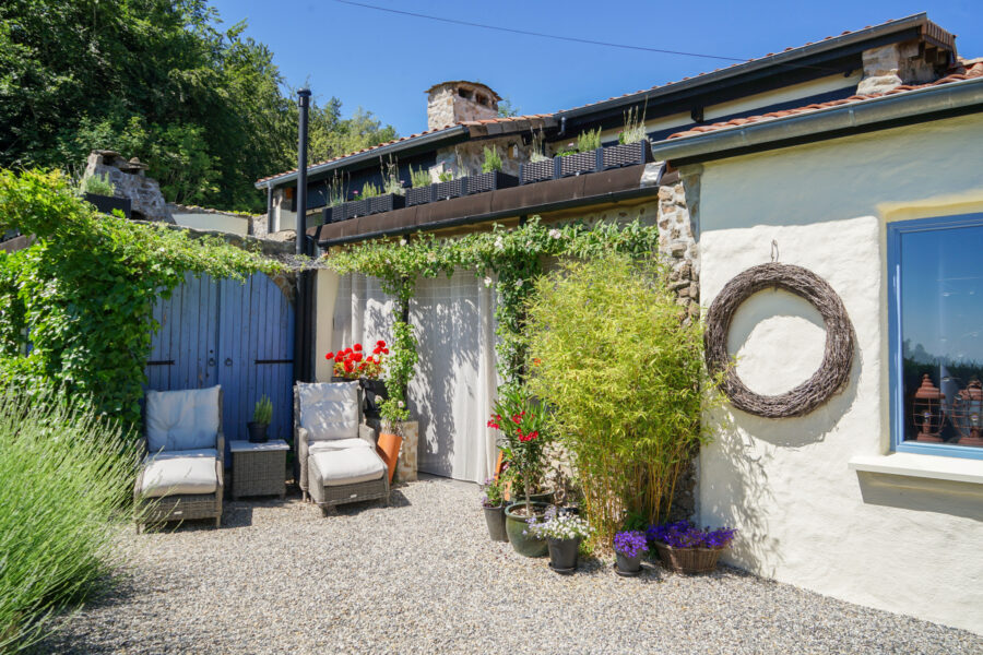 Maison à vendre à Marcols-les-eaux — Vue montagne — photo 5