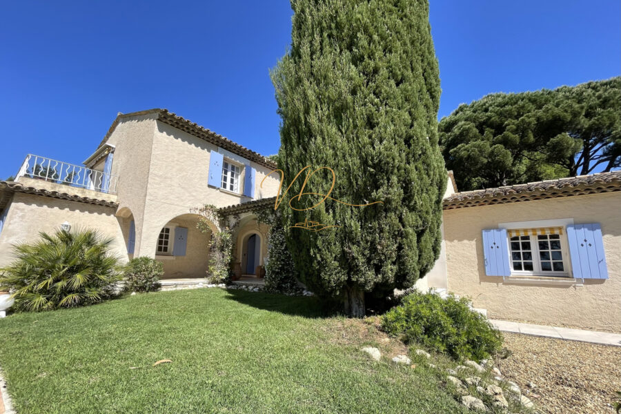 Maison à vendre à La croix-valmer — Vue mer — photo 3