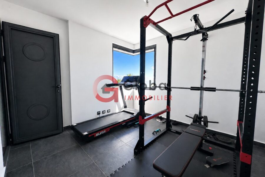 Maison à vendre à Saint-leu — Vue mer — photo 12