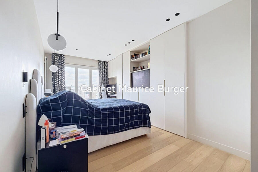 Appartement à vendre à Paris — Vue sur la ville — photo 16