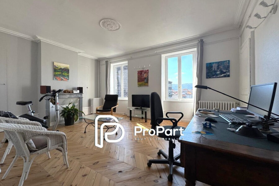 Appartement à vendre à Clermont-ferrand — Vue sur la ville — photo 14