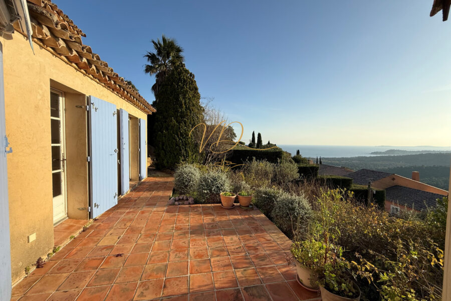 Maison à vendre à La croix-valmer — Vue mer — photo 5