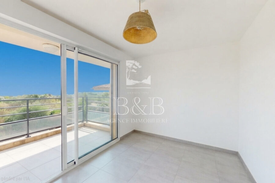 Maison à vendre à Roquebrune-sur-argens — Vue nature — photo 11