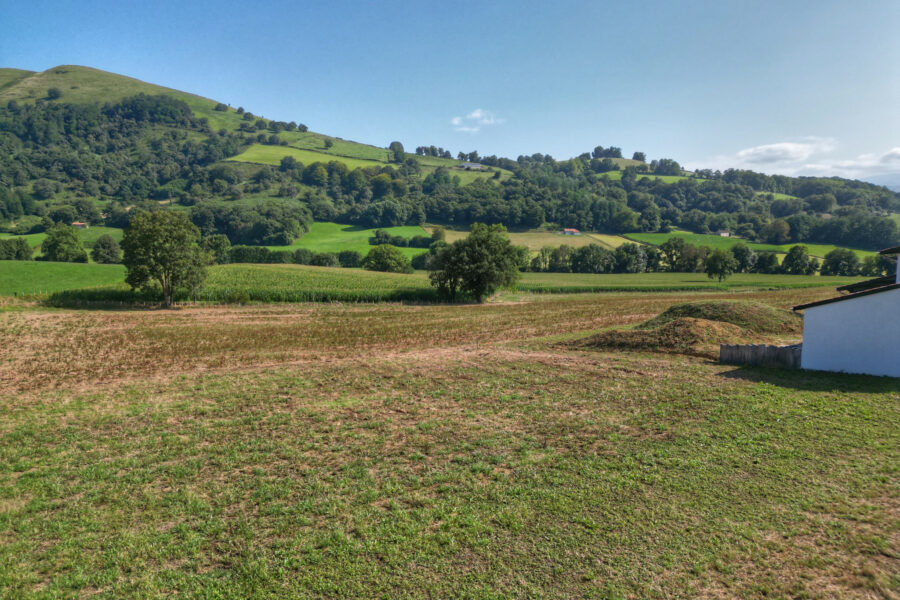 Terrain à vendre à Saint-jean-pied-de-port