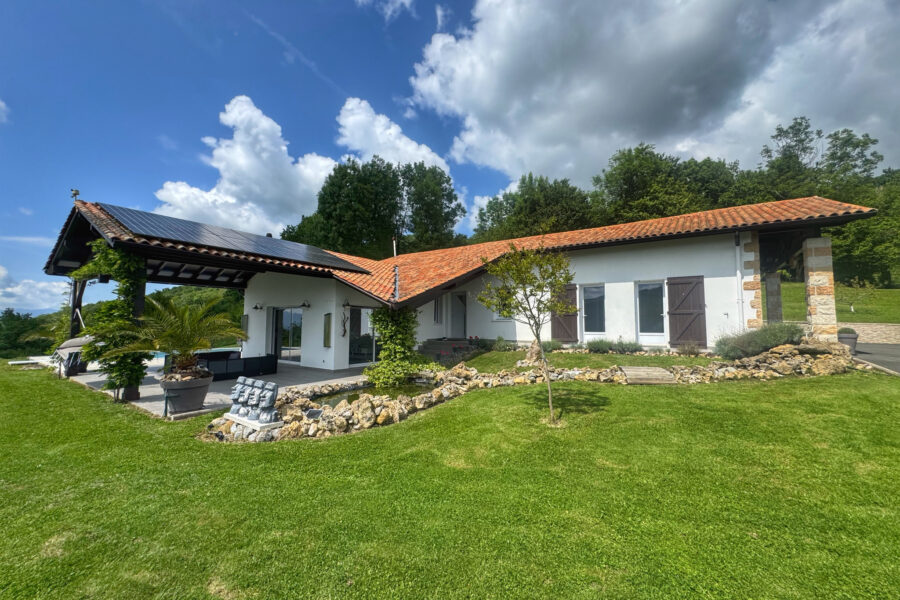 Maison à vendre à Saint-jean-pied-de-port