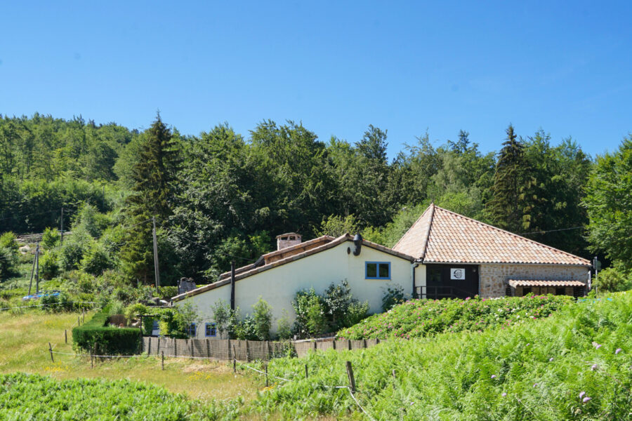 Maison à vendre à Marcols-les-eaux — Vue montagne — photo 4
