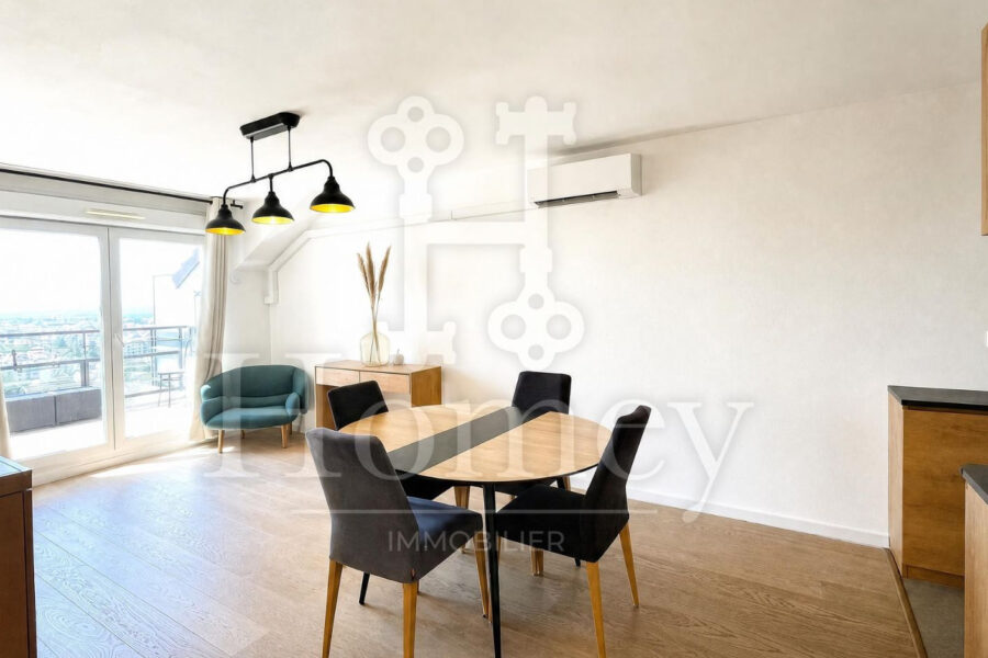 Appartement à vendre à Vétraz-monthoux — Vue sur la ville — photo 2