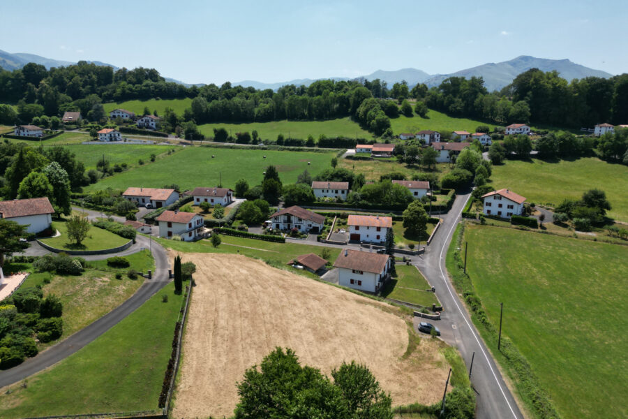 Terrain à vendre à Saint-jean-pied-de-port