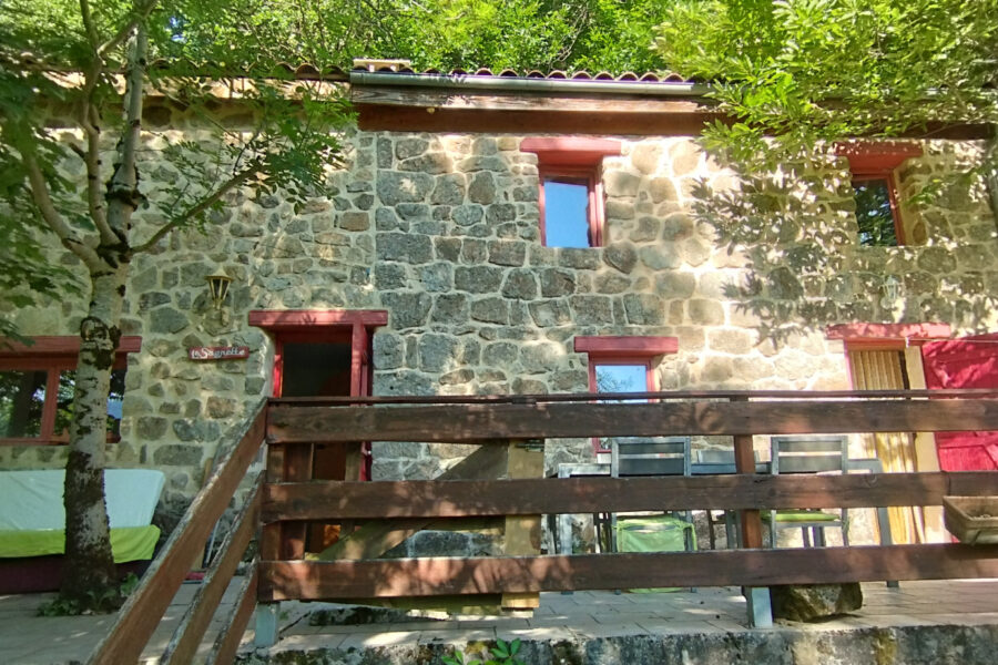 Maison à vendre à Nonières